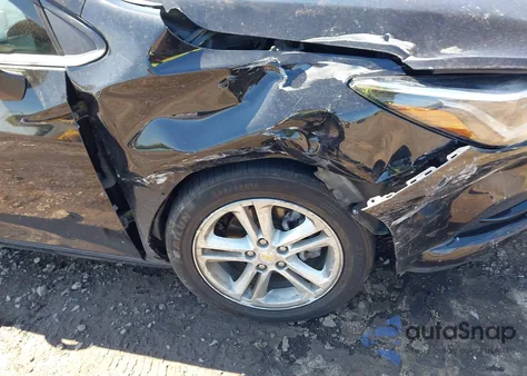 2017 Chevrolet Cruze Lt Auto from USA, damaged, VIN 1G1BE5SM8H7187006